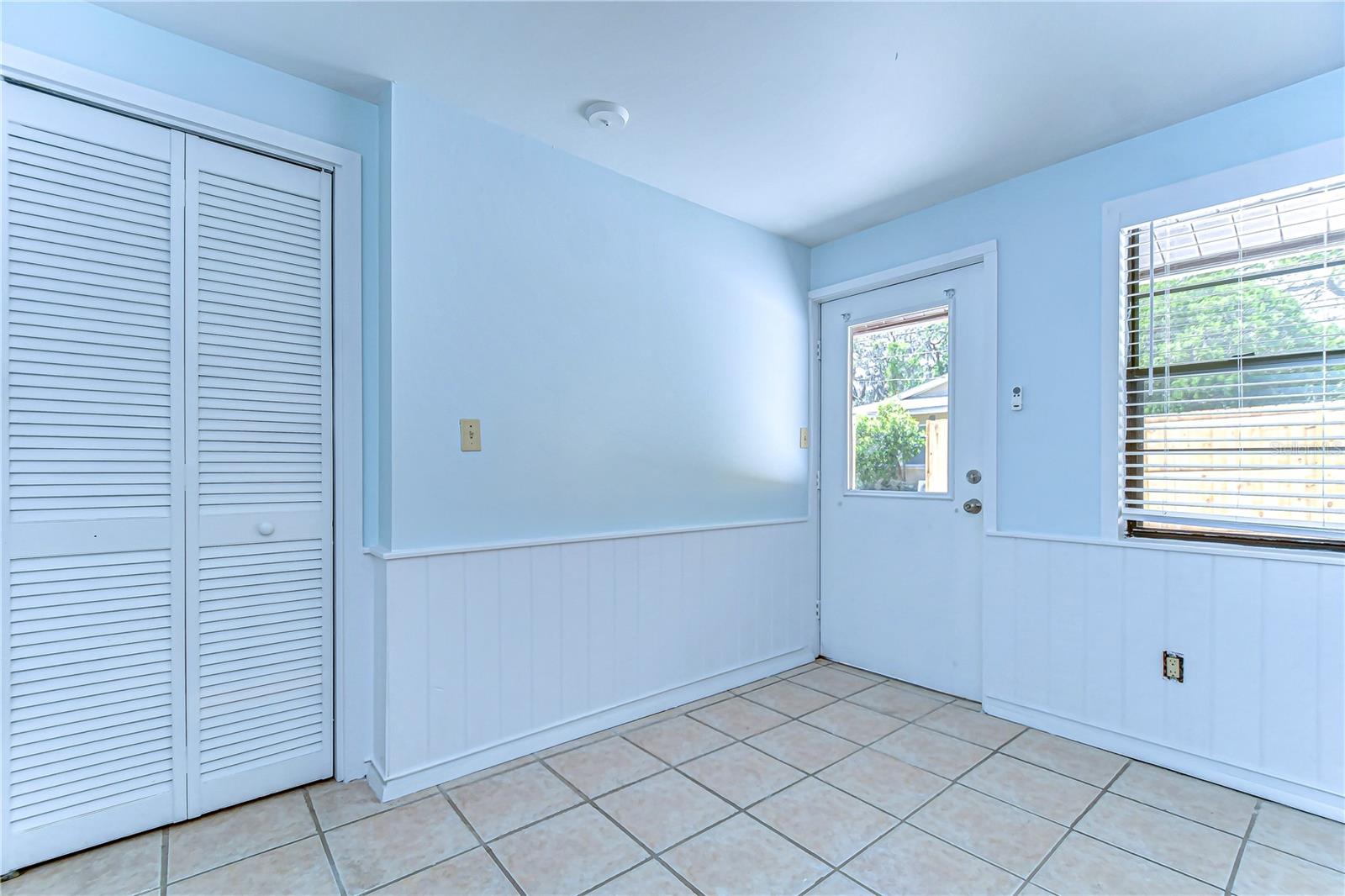 Image 4 of 27 For 6 Bayou Lane