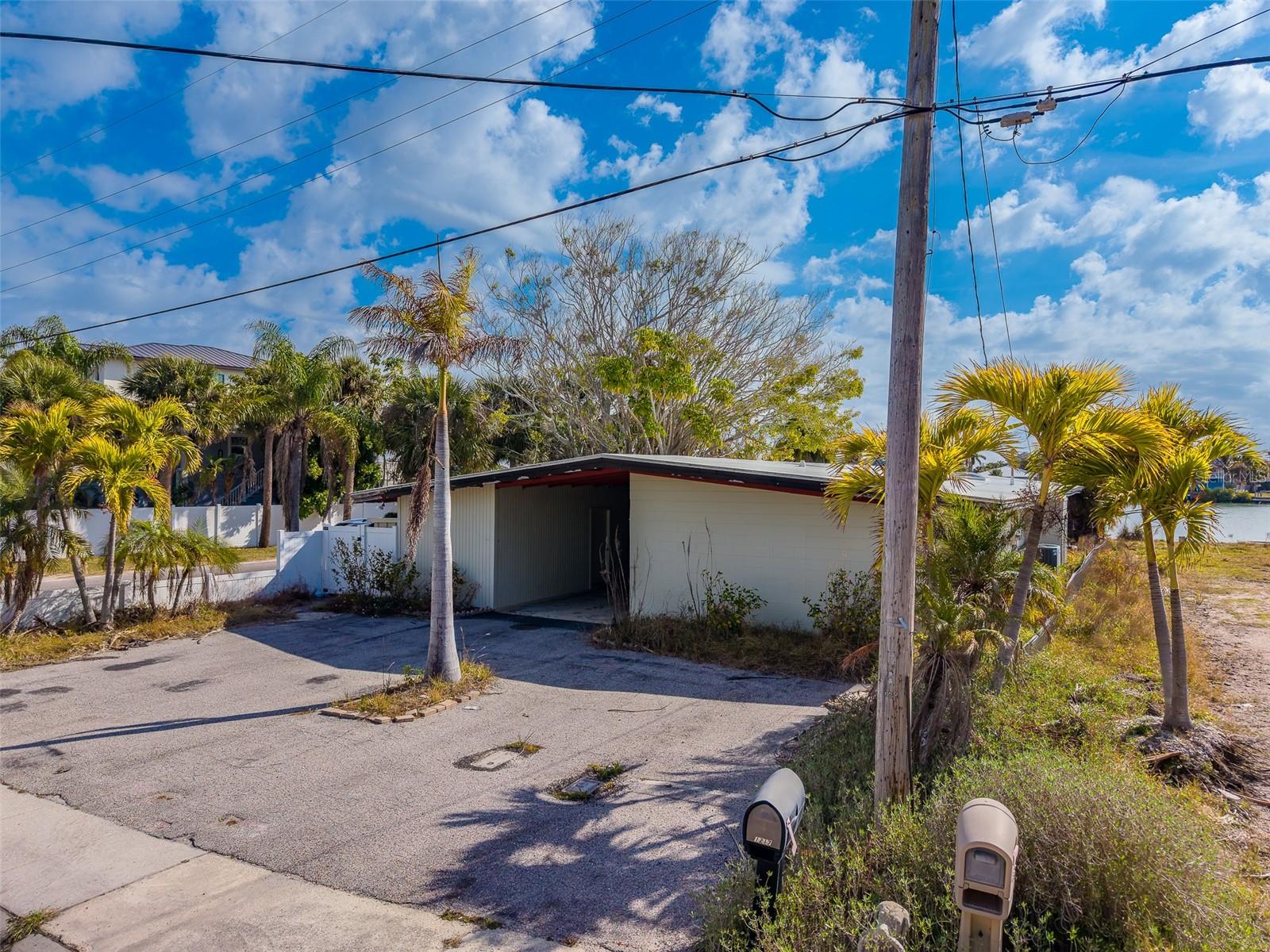 Image 39 of 55 For 1217 Bay Shore Boulevard