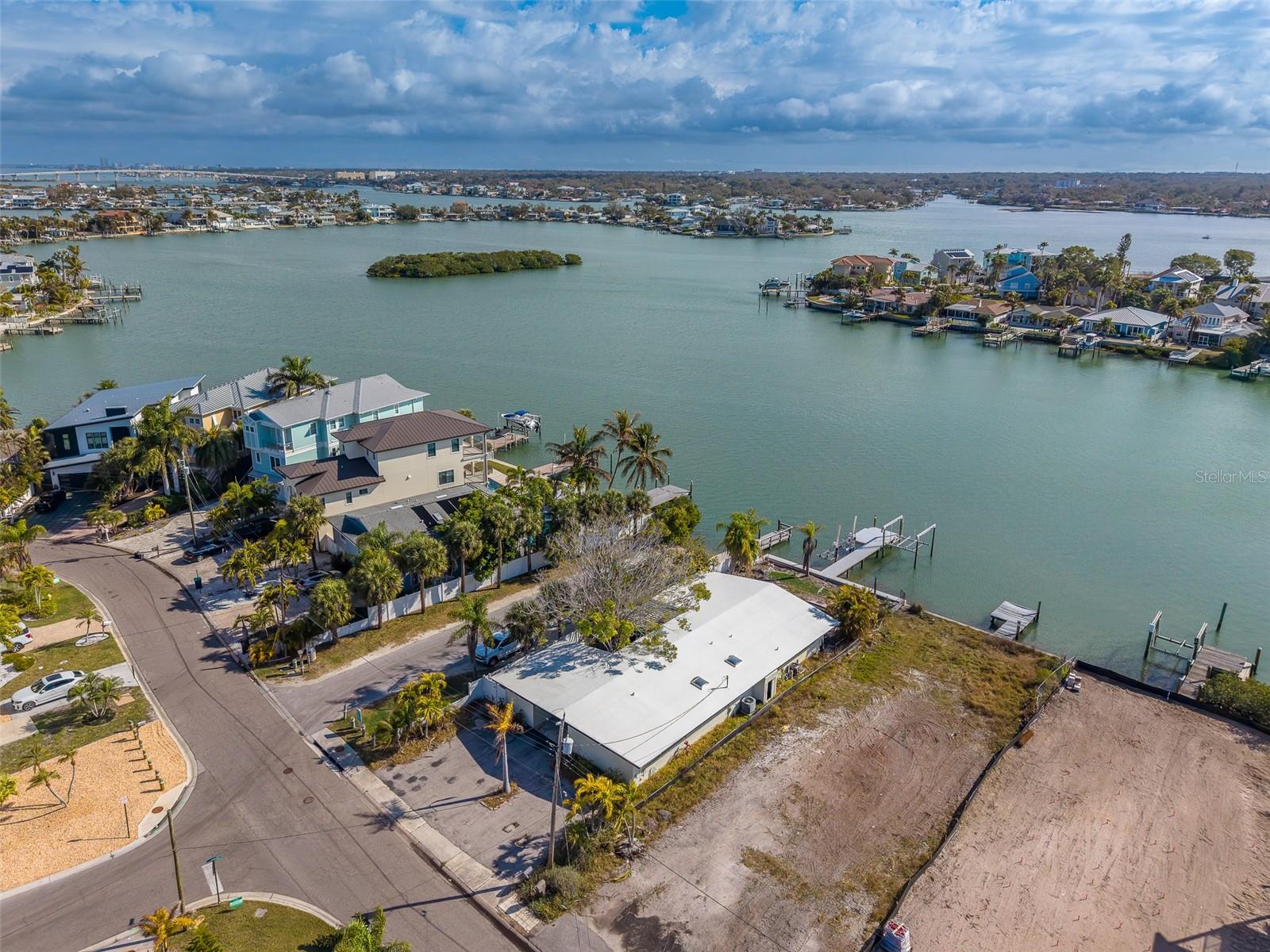 Image 41 of 55 For 1217 Bay Shore Boulevard