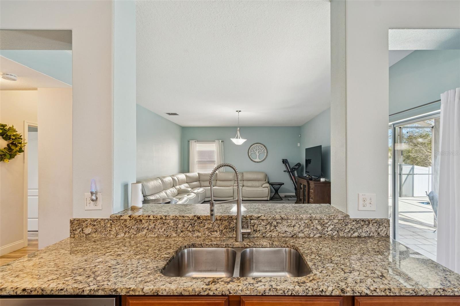 Image 11 of 50 For 3620 Lefays Point