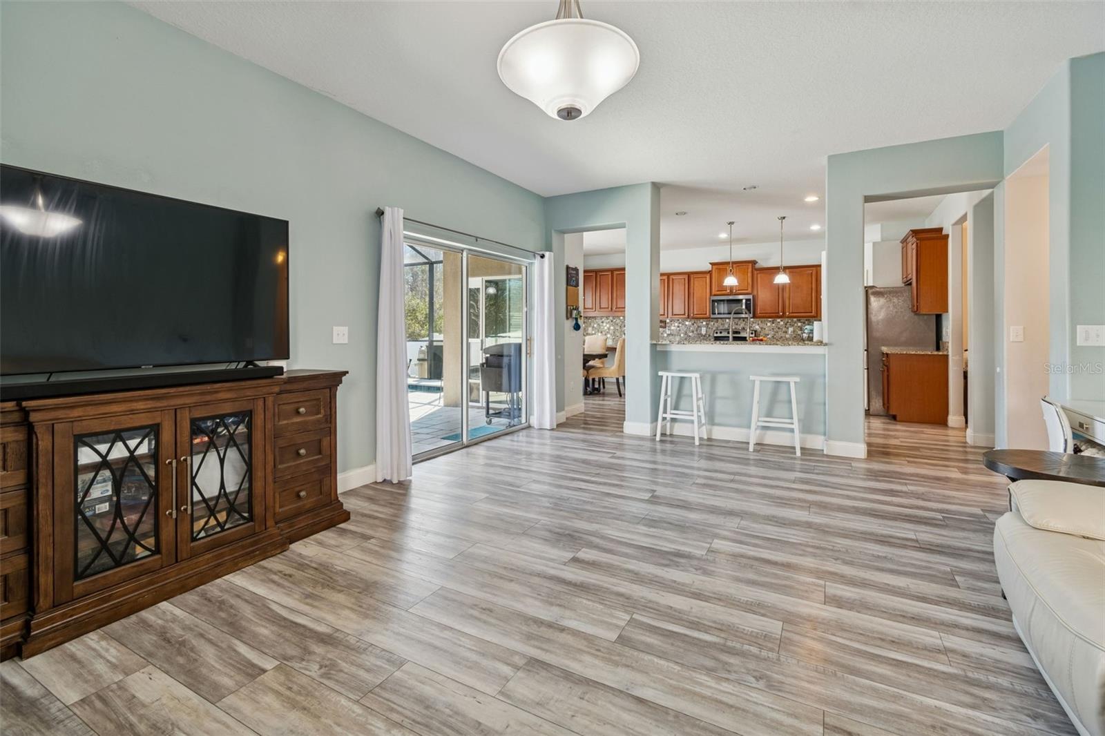 Image 12 of 50 For 3620 Lefays Point