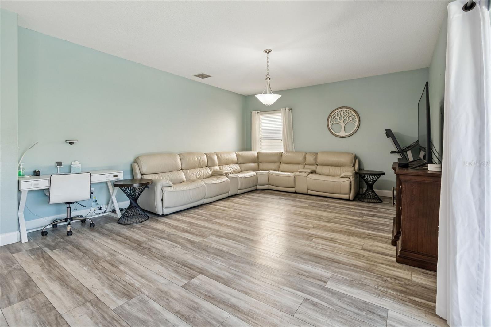 Image 13 of 50 For 3620 Lefays Point