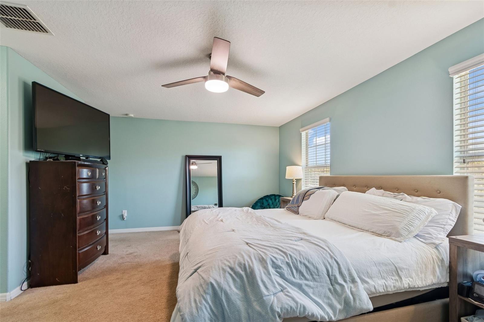 Image 20 of 50 For 3620 Lefays Point