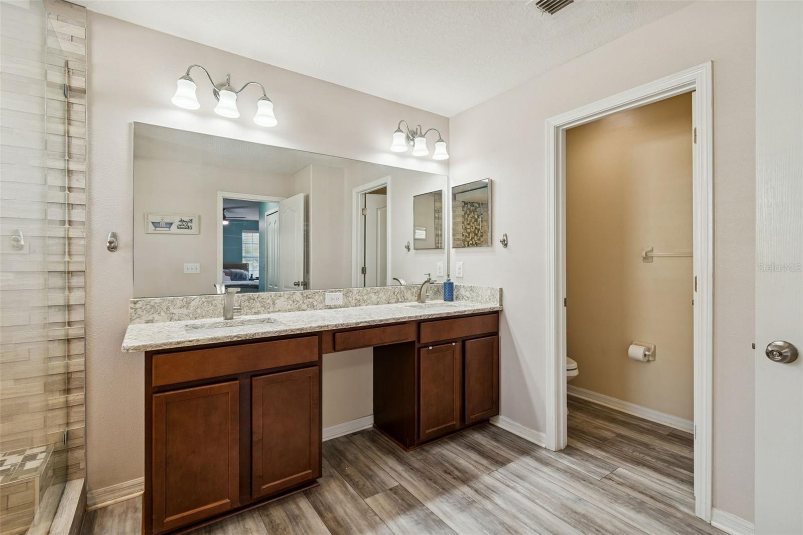 Image 21 of 50 For 3620 Lefays Point