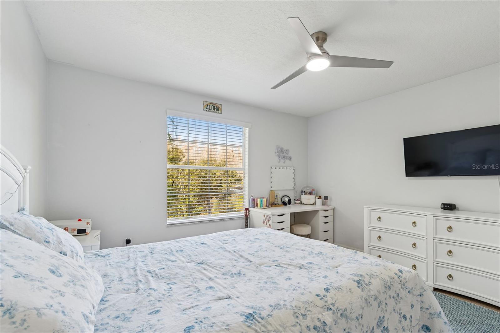 Image 25 of 50 For 3620 Lefays Point