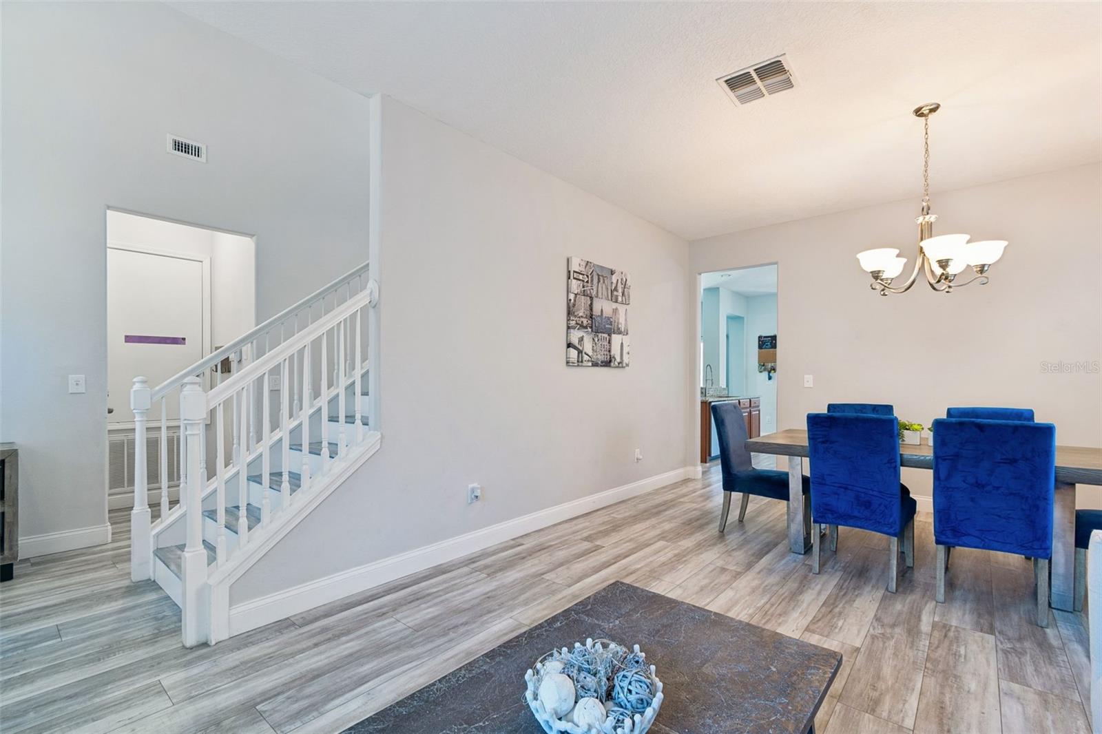 Image 5 of 50 For 3620 Lefays Point