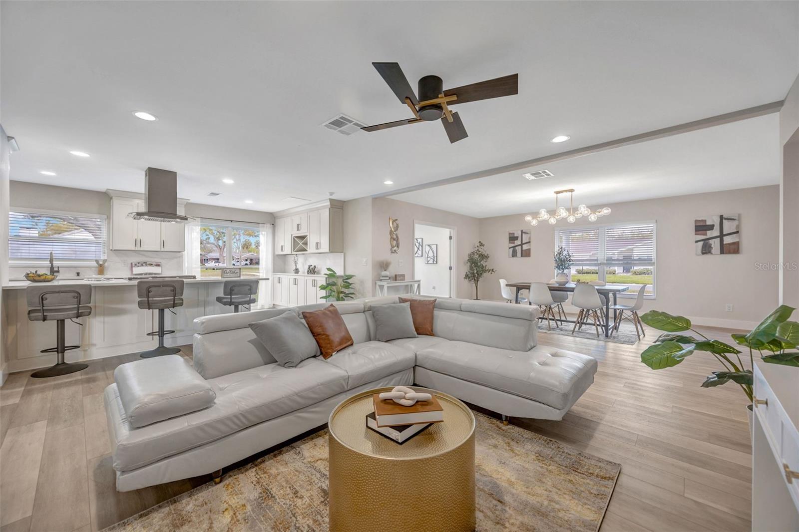 Image 25 of 51 For 10408 Butia Place