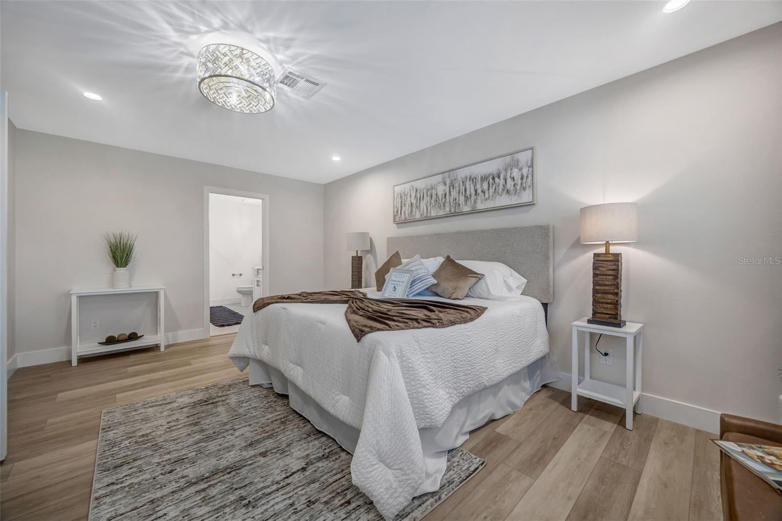 Image 31 of 51 For 10408 Butia Place