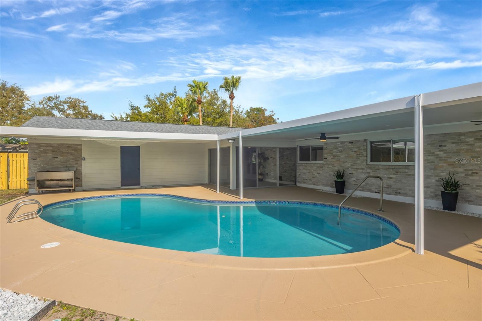 Image 45 of 51 For 10408 Butia Place