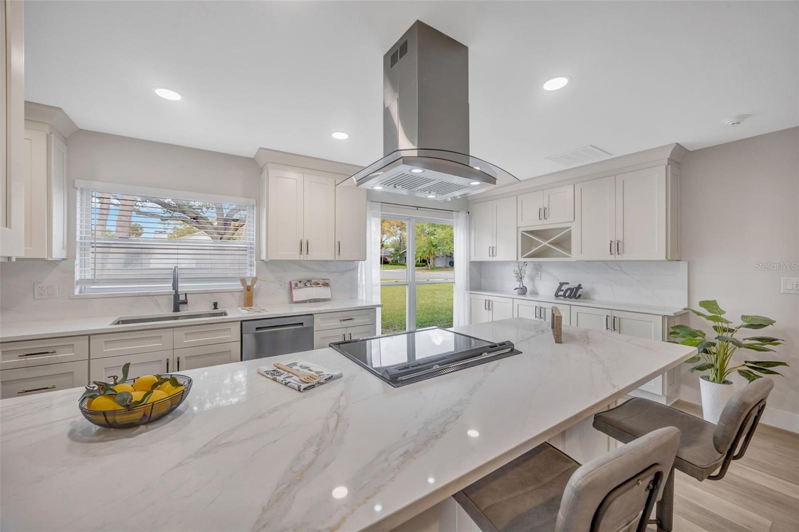 Image 7 of 51 For 10408 Butia Place