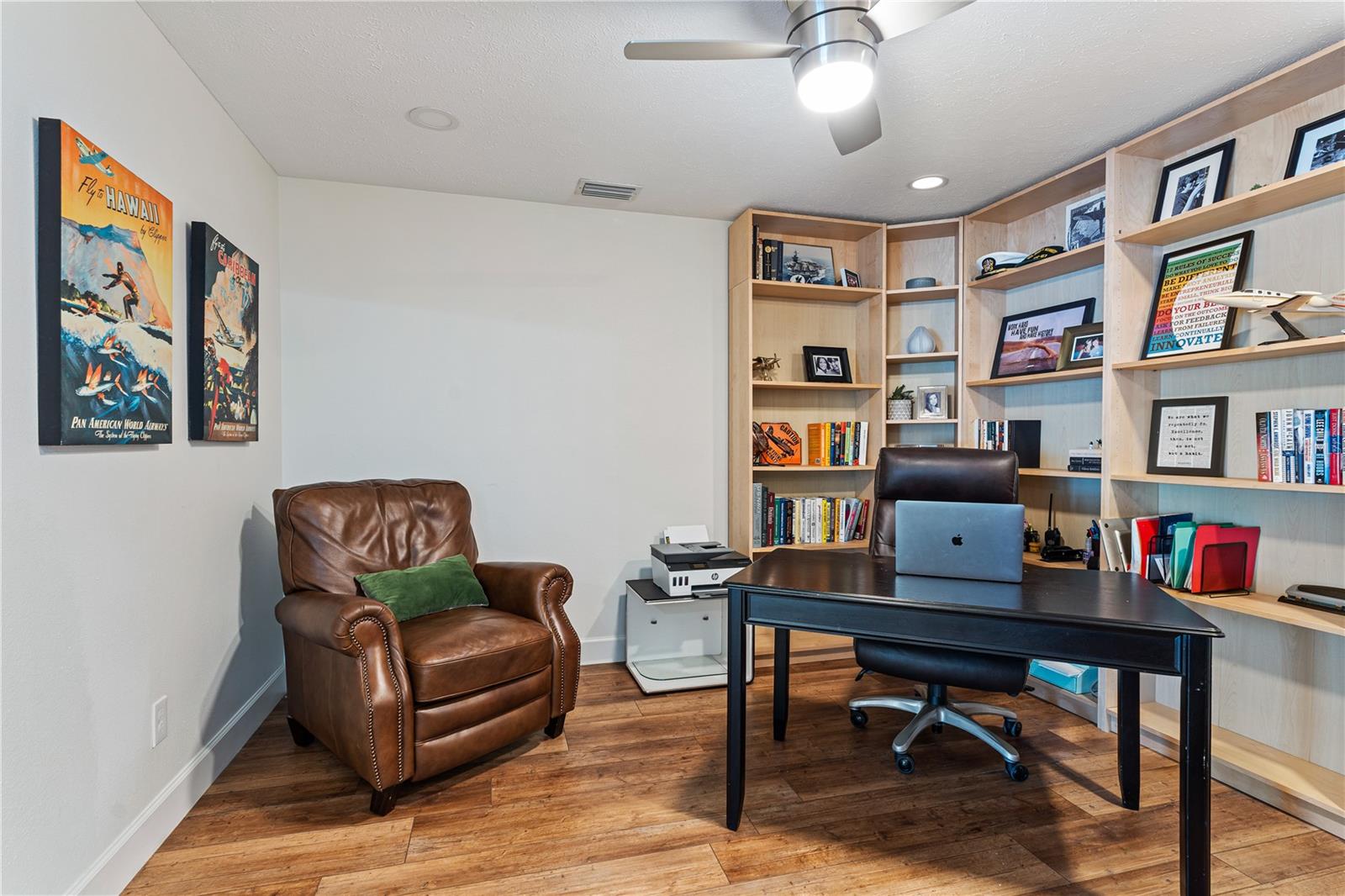 Image 17 of 34 For 6611 Surfside Boulevard