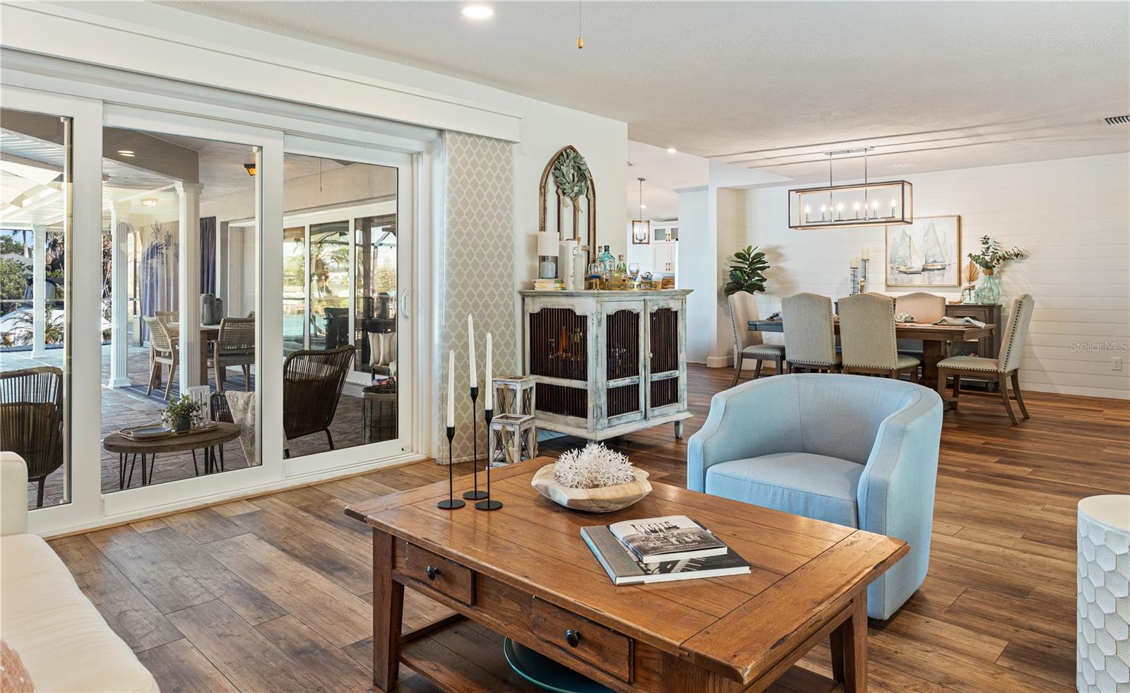 Image 8 of 34 For 6611 Surfside Boulevard