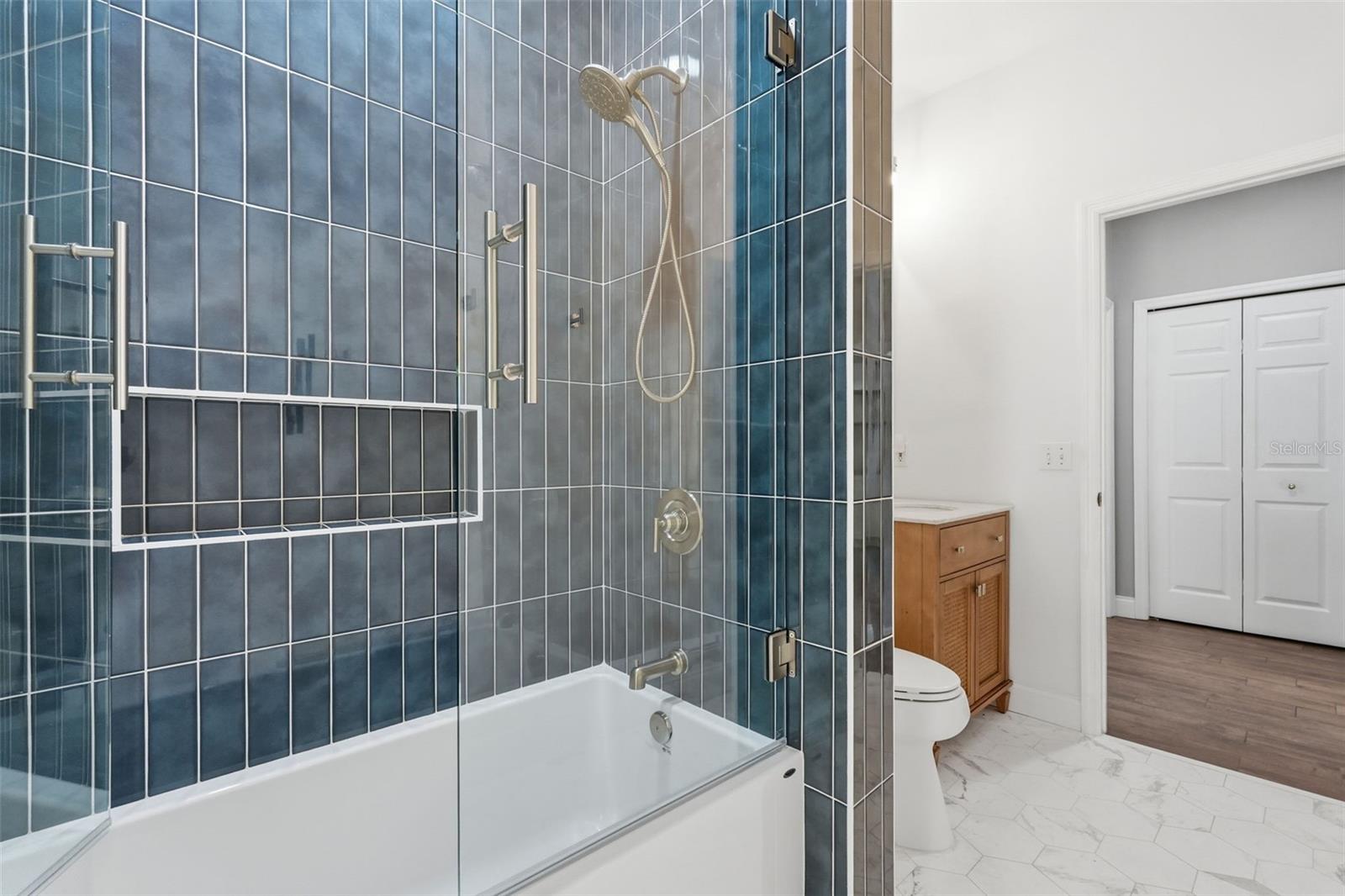 Image 28 of 44 For 1857 Riveredge Drive