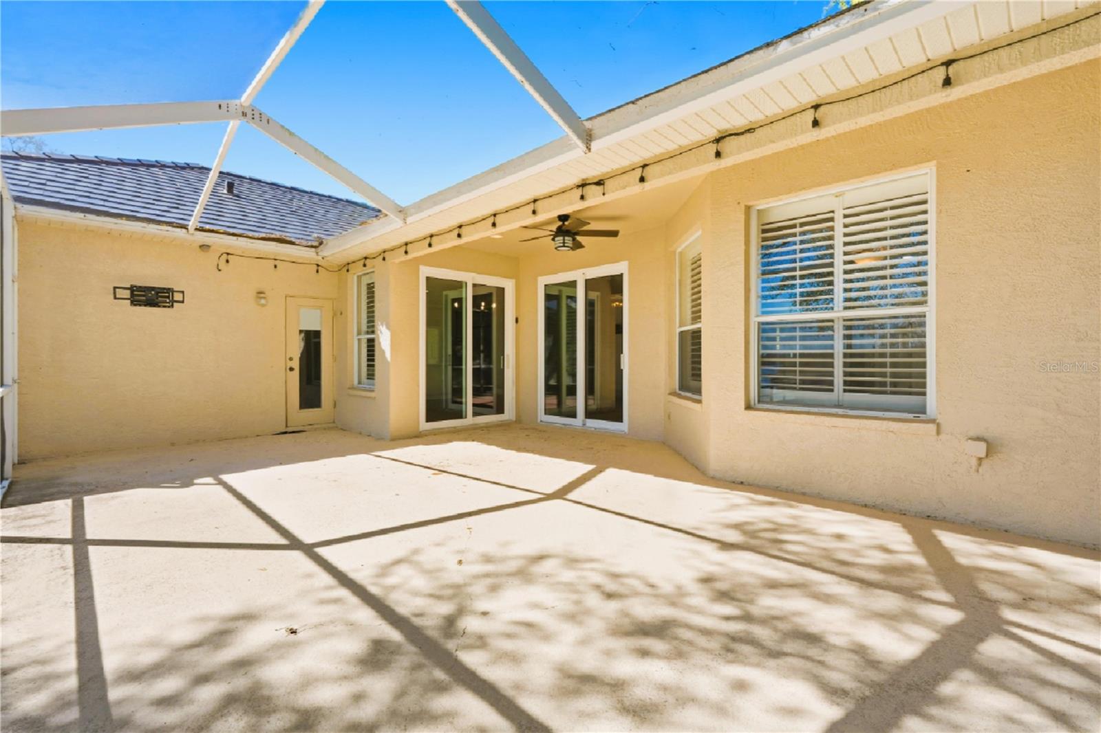 Image 31 of 44 For 1857 Riveredge Drive