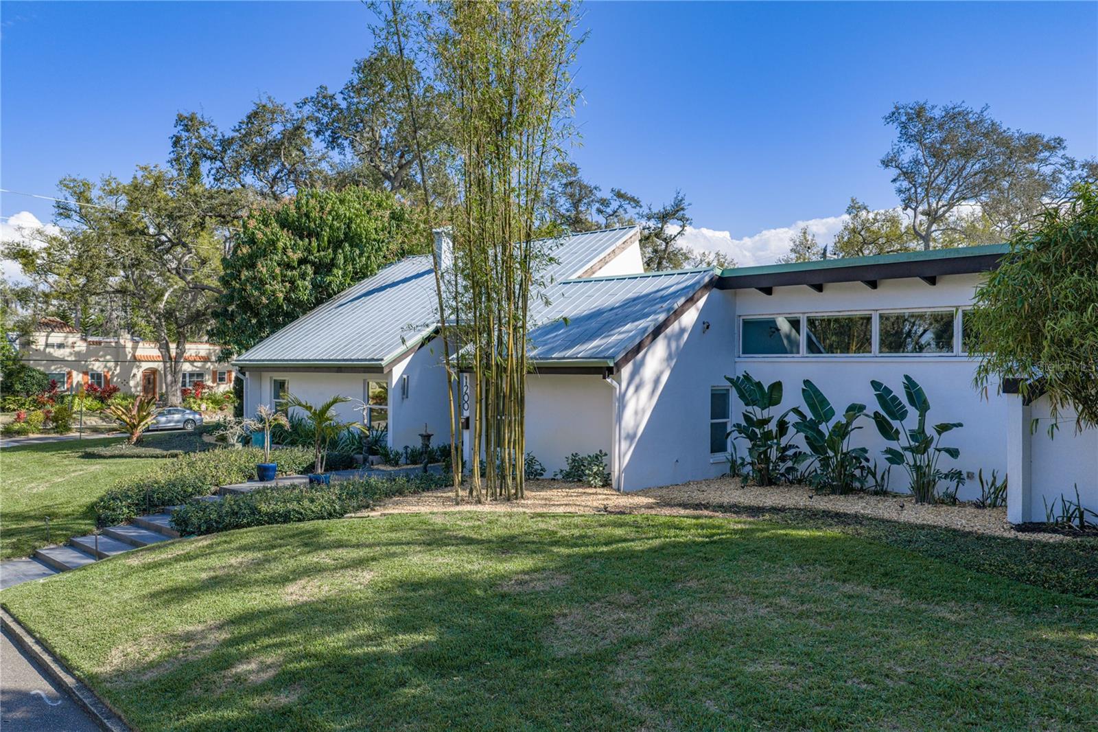 Image 4 of 100 For 1200 45th Avenue N