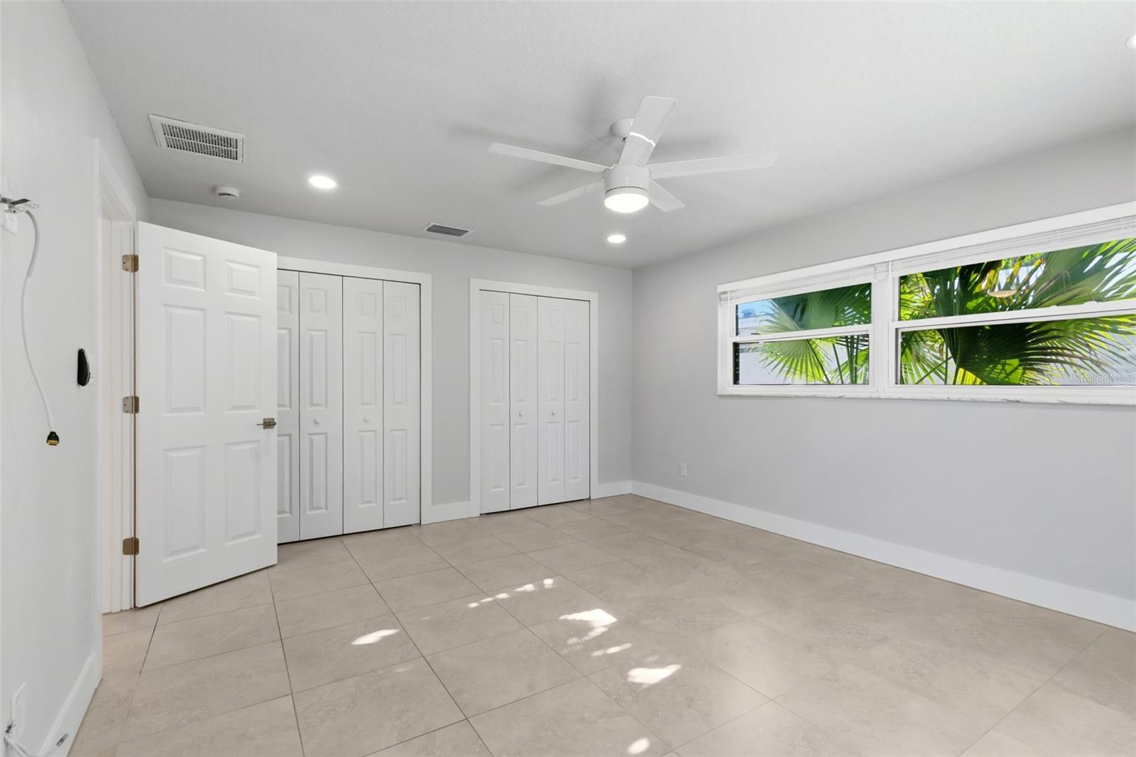 Image 12 of 21 For 11130 3rd Street E