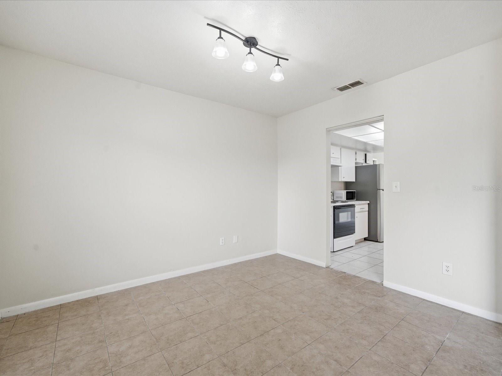 Image 12 of 36 For 13317 Lake George Lane