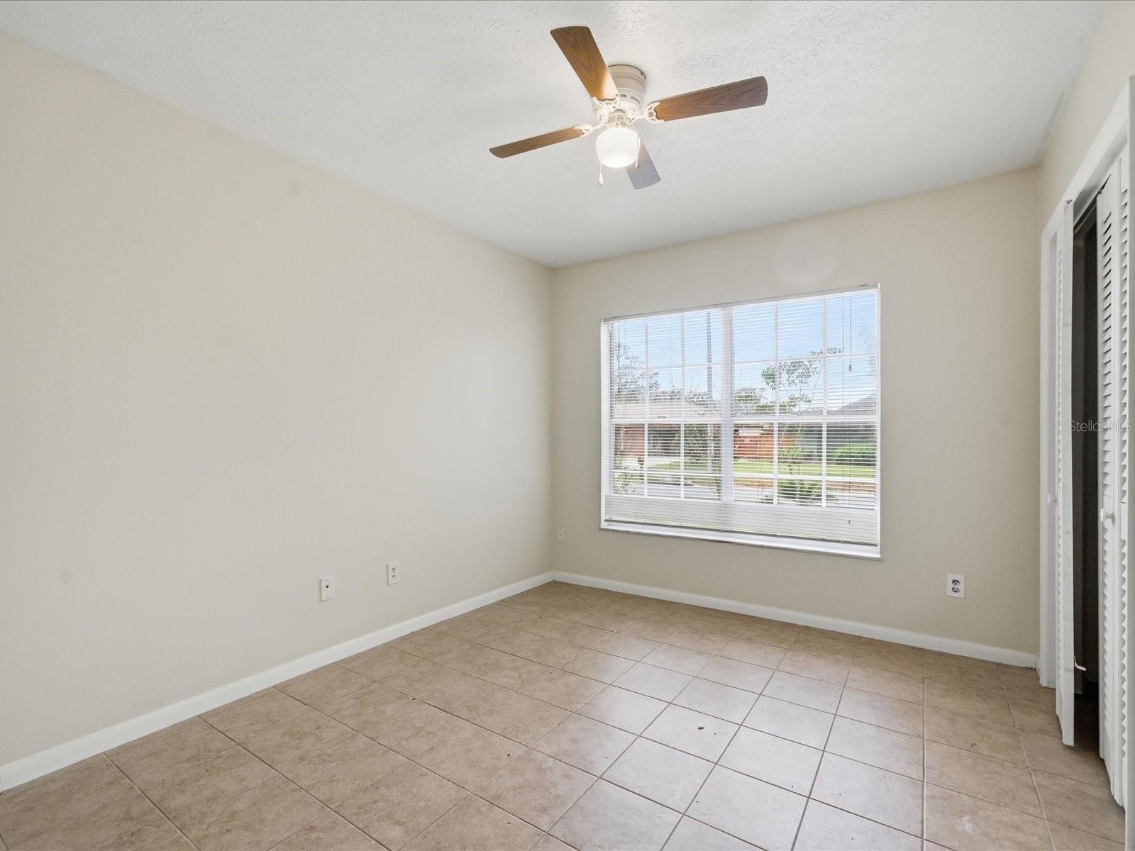 Image 32 of 36 For 13317 Lake George Lane