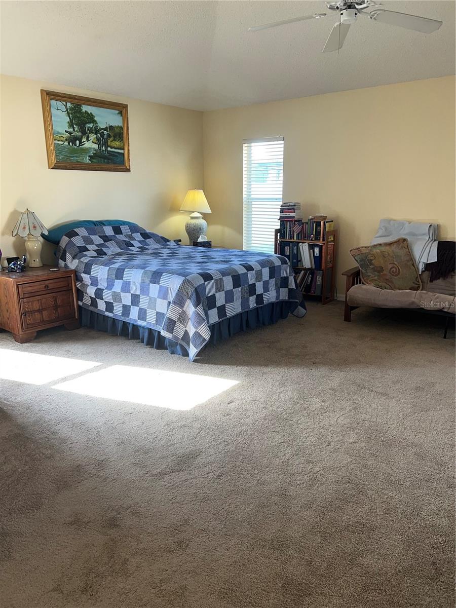 Image 19 of 55 For 387 Tavernier Circle