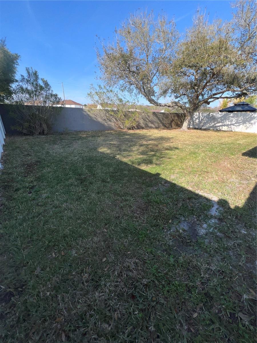 Image 53 of 55 For 387 Tavernier Circle