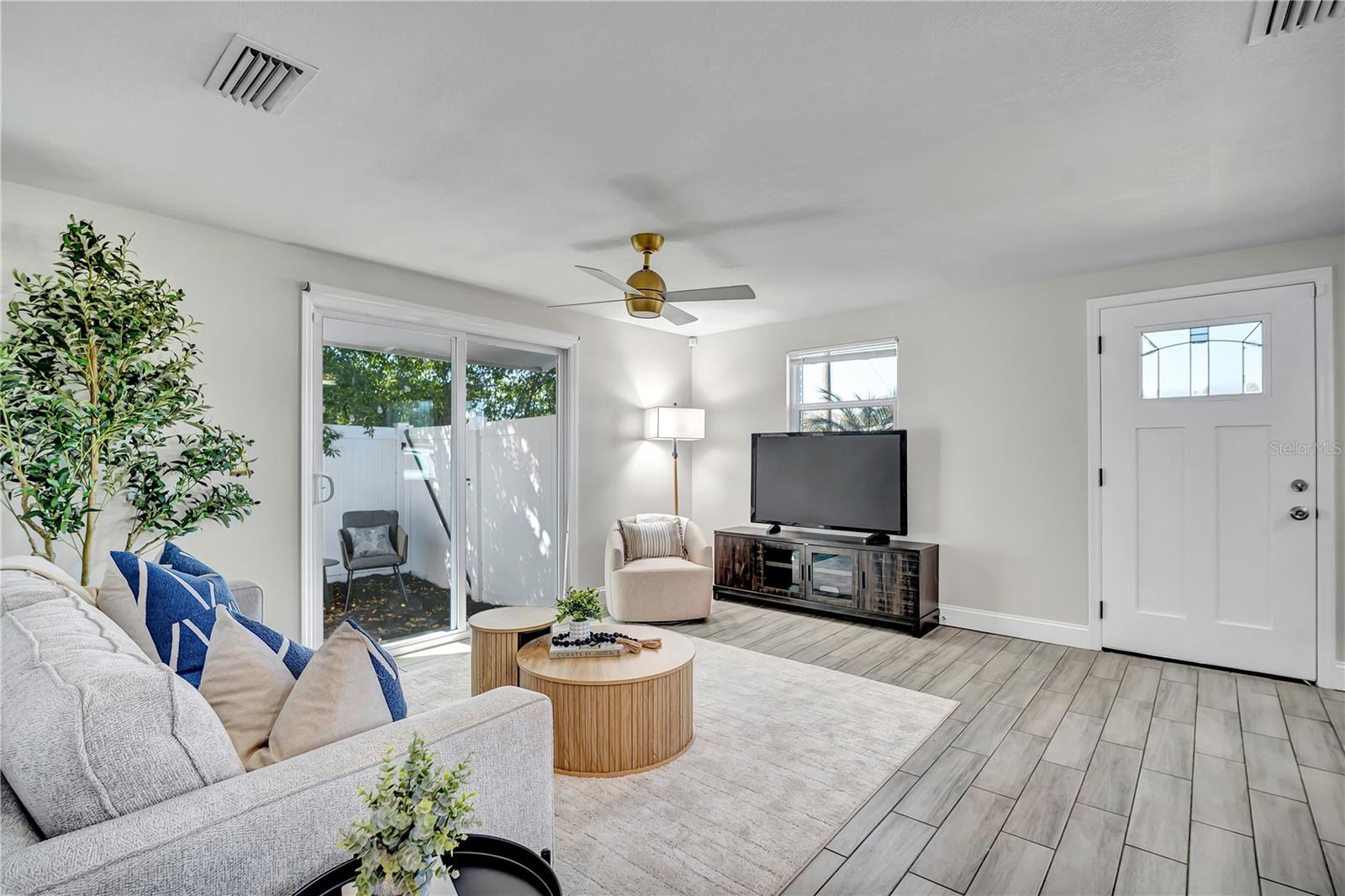 Image 8 of 20 For 6510 Chelsea Street