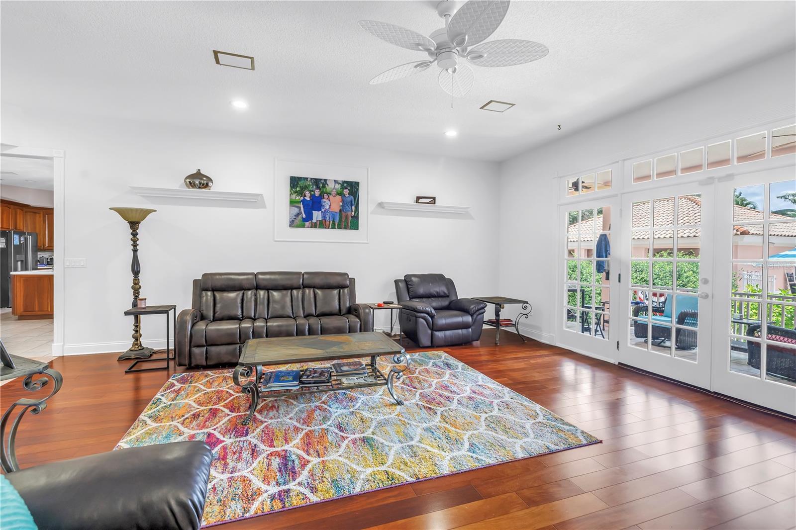 Image 14 of 45 For 4930 Sandpiper Lane S