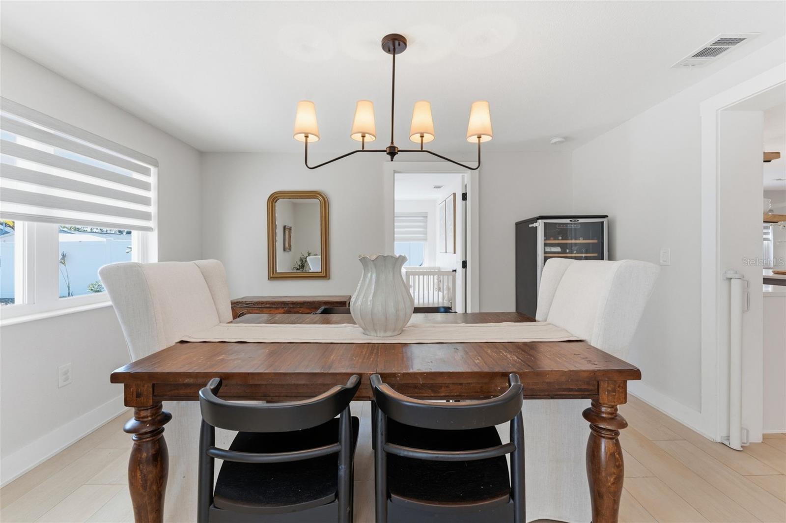 Image 14 of 51 For 3910 Paxton Avenue