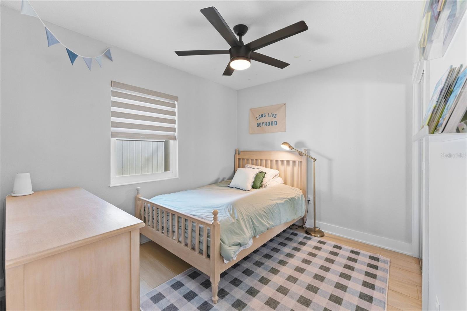 Image 34 of 51 For 3910 Paxton Avenue