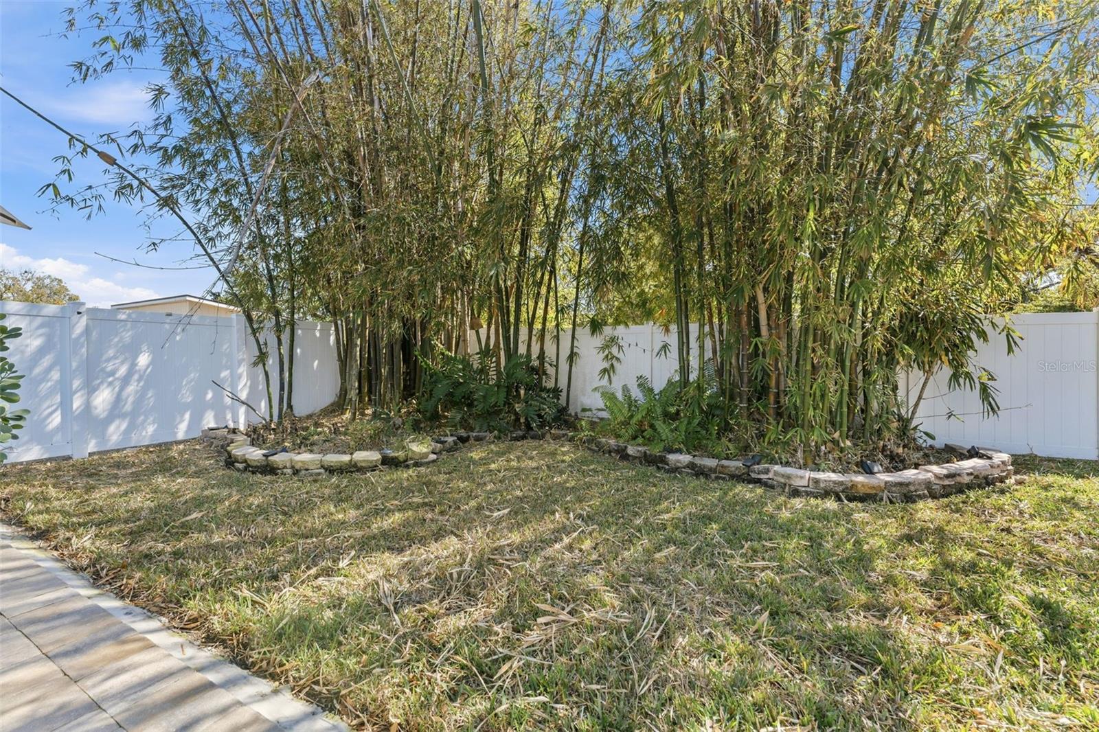 Image 42 of 51 For 3910 Paxton Avenue