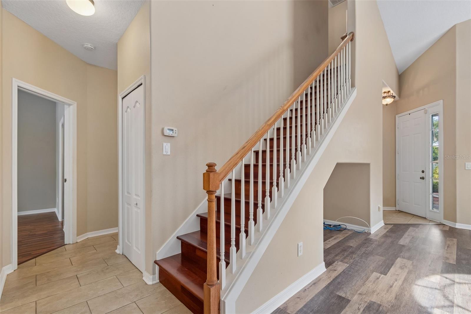 Image 13 of 86 For 461 Briland Street