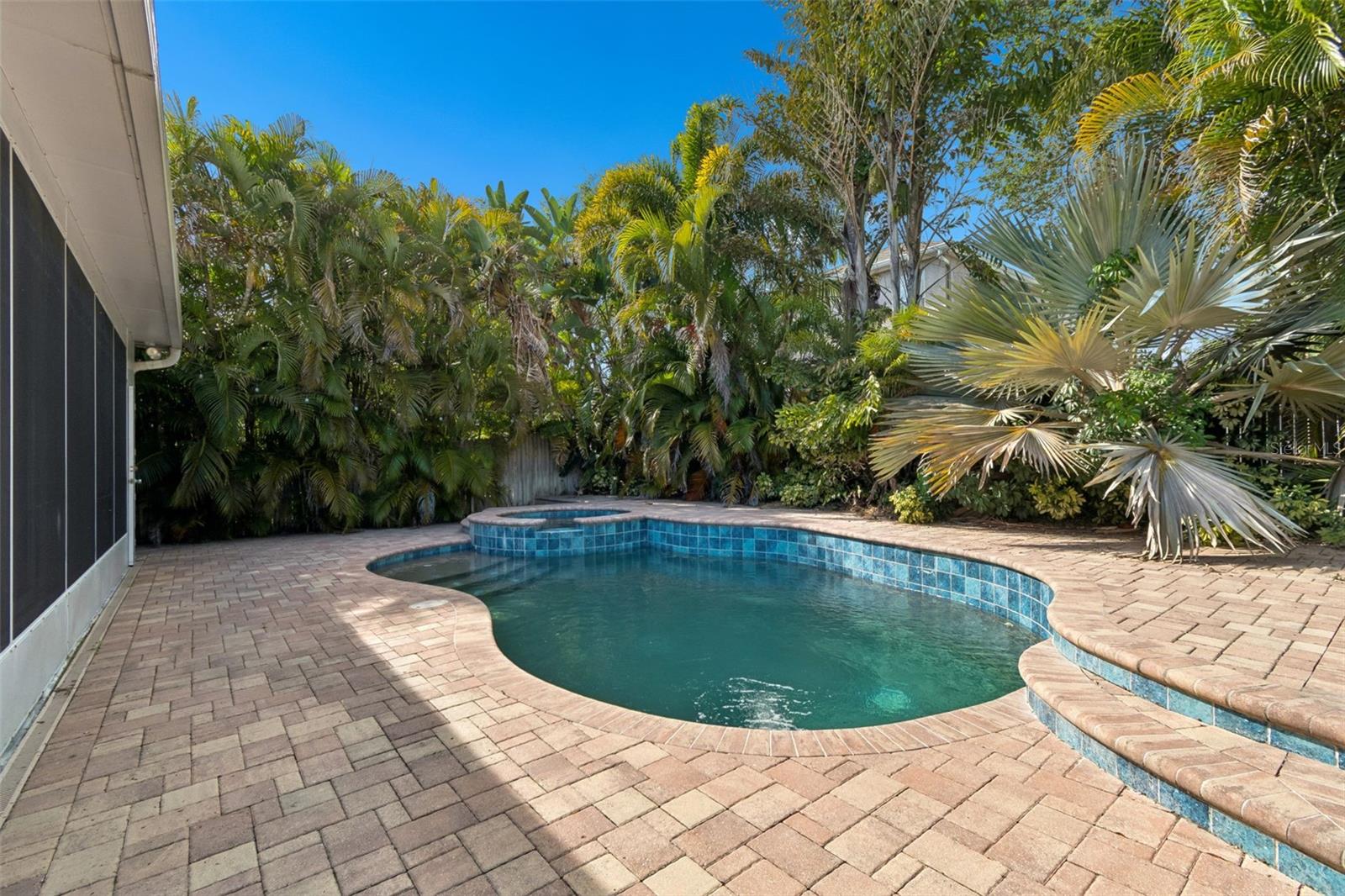 Image 62 of 86 For 461 Briland Street