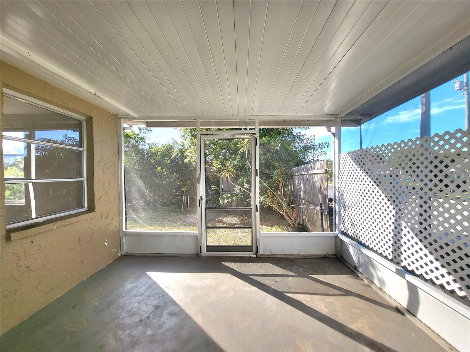 Image 15 of 18 For 4004 Grayton Drive