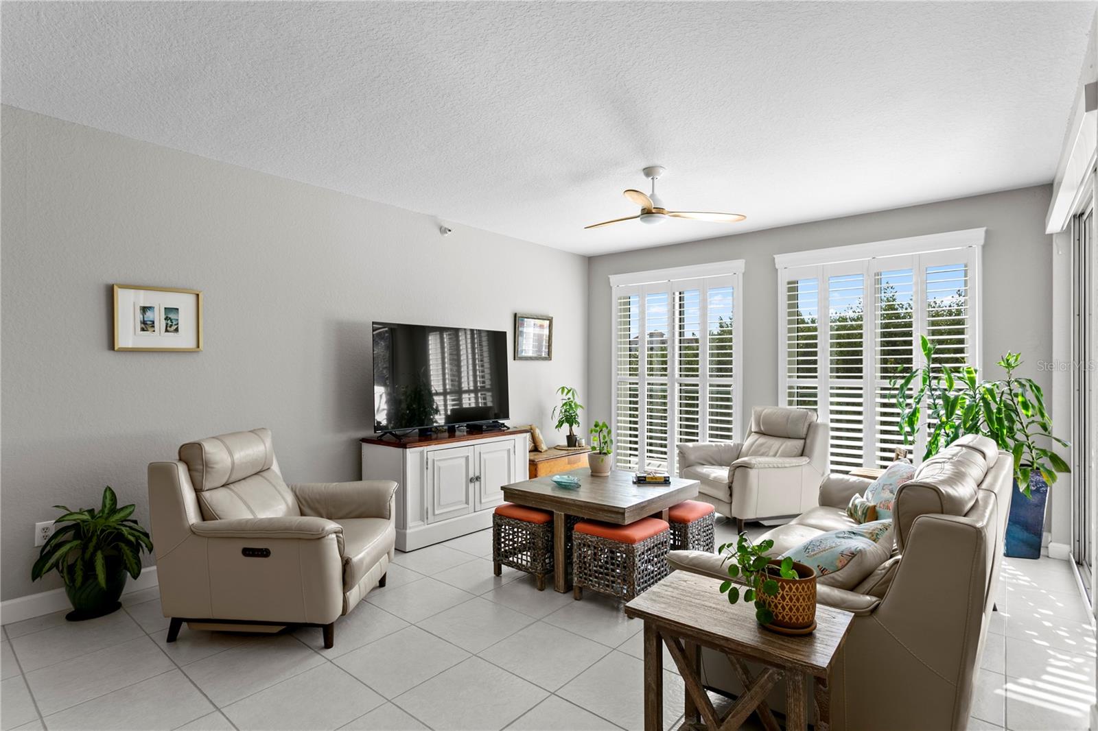 Image 8 of 63 For 4750 Dolphin Cay Lane S 107