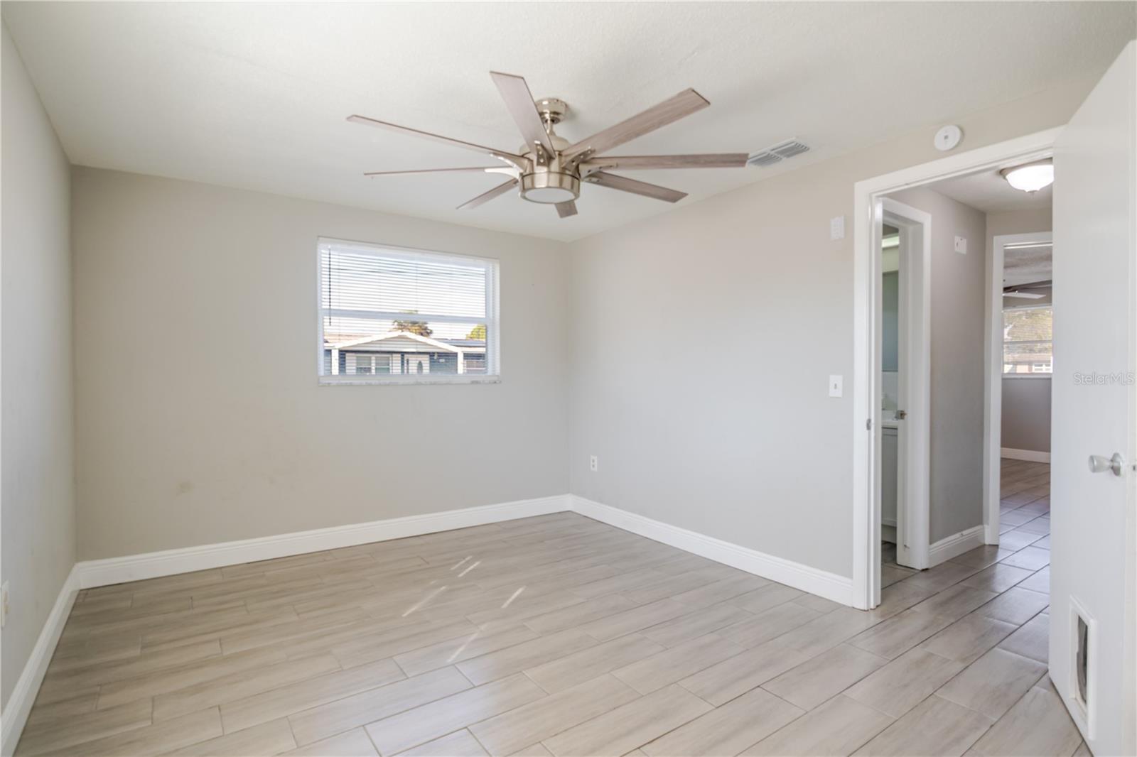 Image 13 of 27 For 8922 Chilton Drive