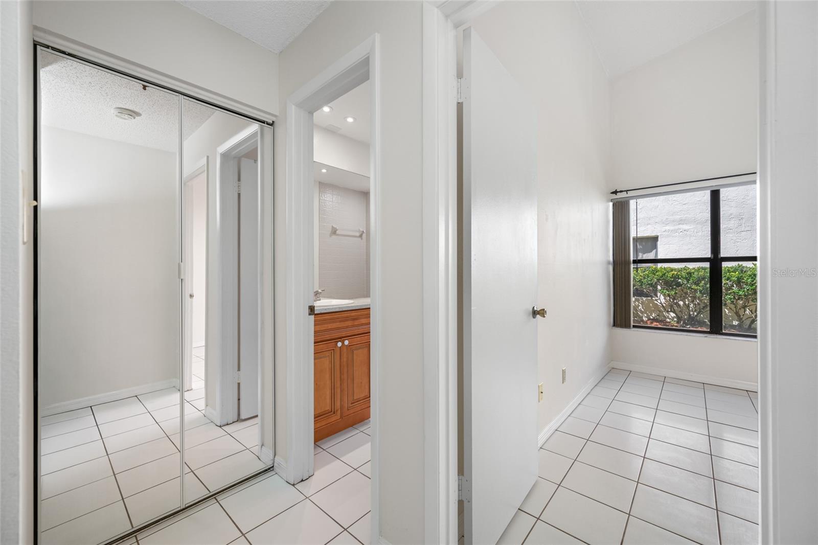 Image 24 of 34 For 14778 Feather Cove Road