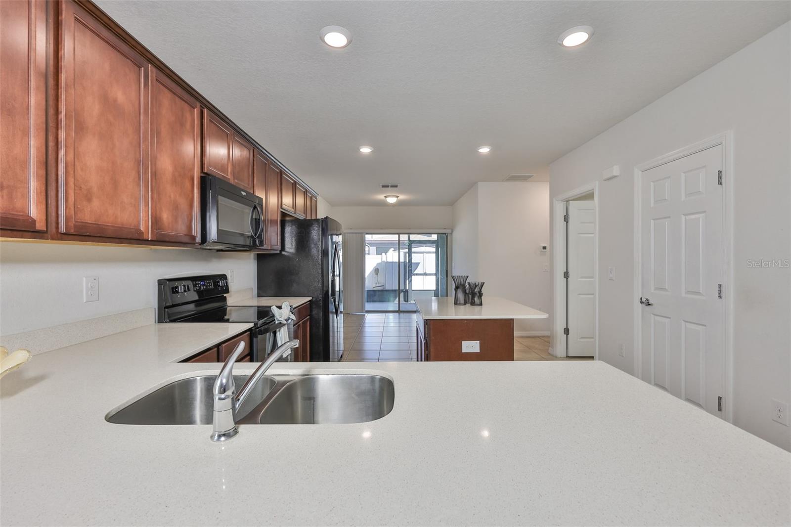 Image 6 of 48 For 6263 Dutton Drive