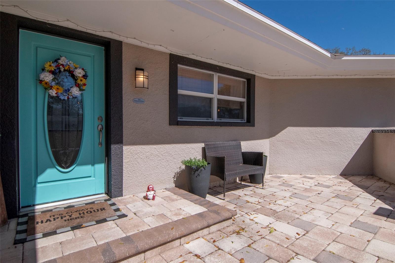 Listing photo id 1 for 2535 Lake Ellen Drive