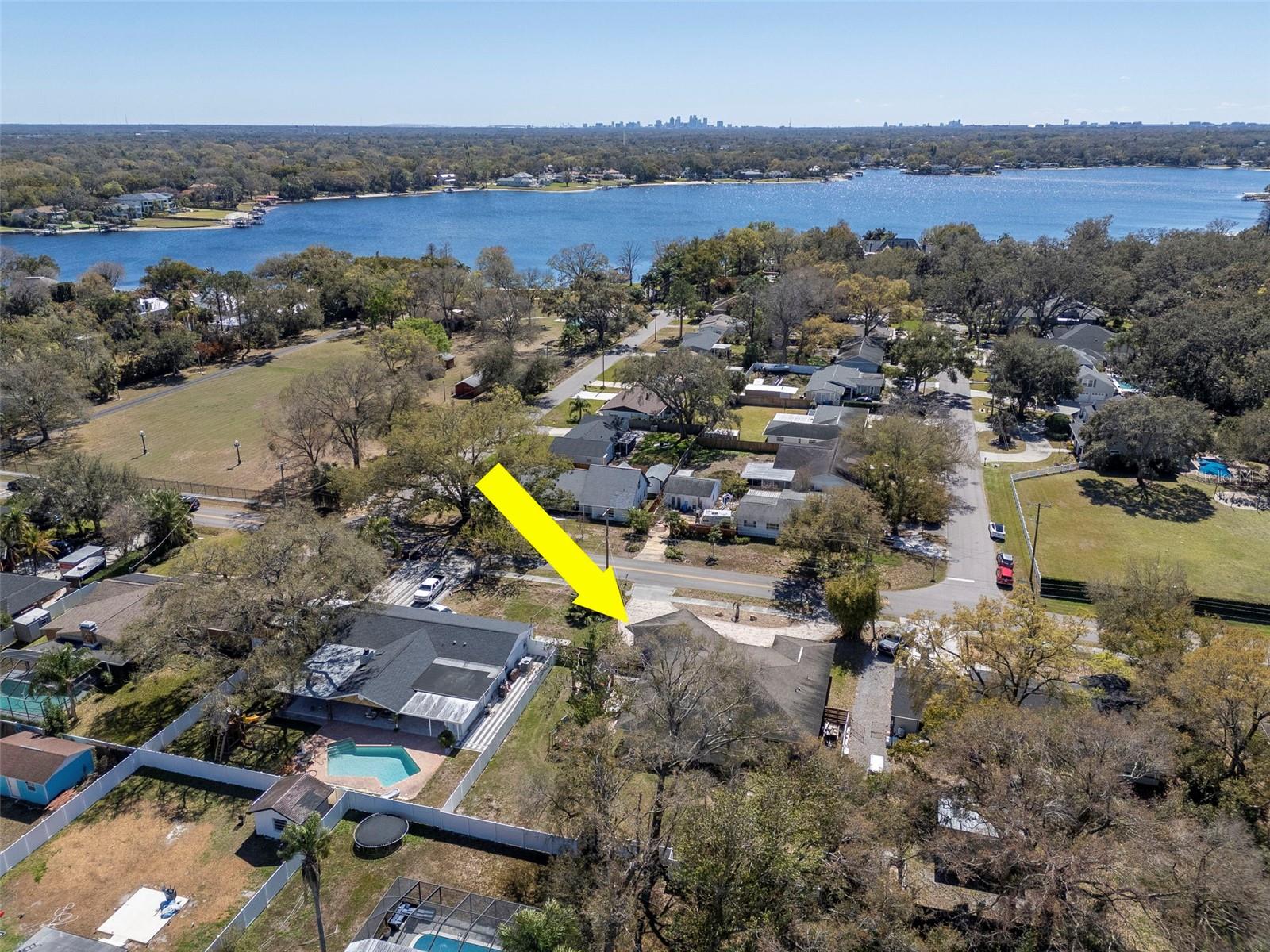 Listing photo id 41 for 2535 Lake Ellen Drive