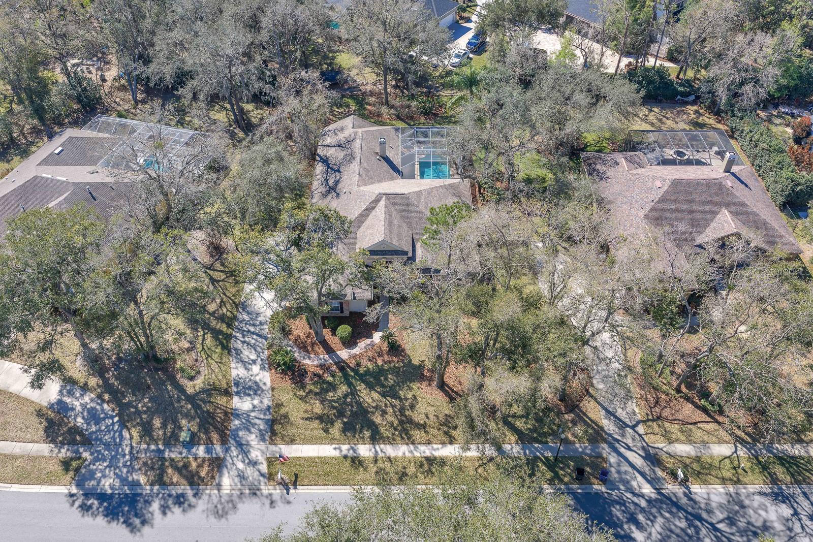 Listing photo id 57 for 6109 Kingbird Manor Drive