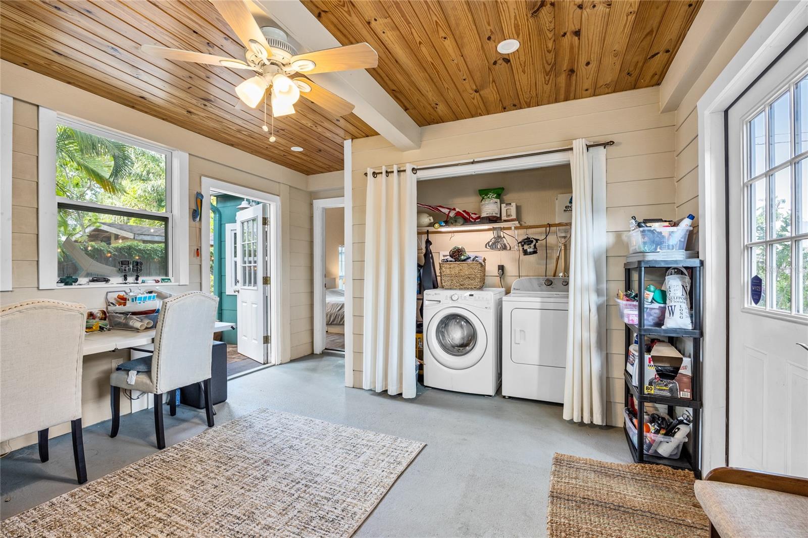 Image 15 of 29 For 2709 Upton Street S