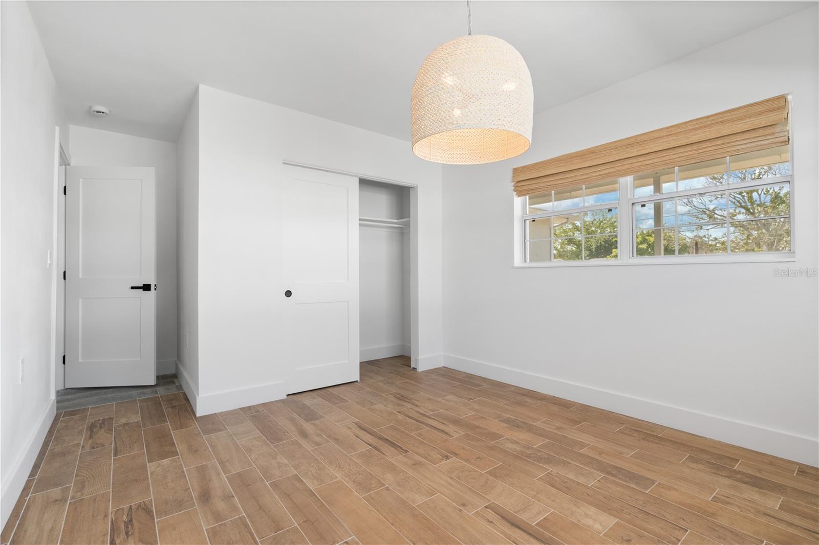 Image 35 of 49 For 4543 Carson Street Ne