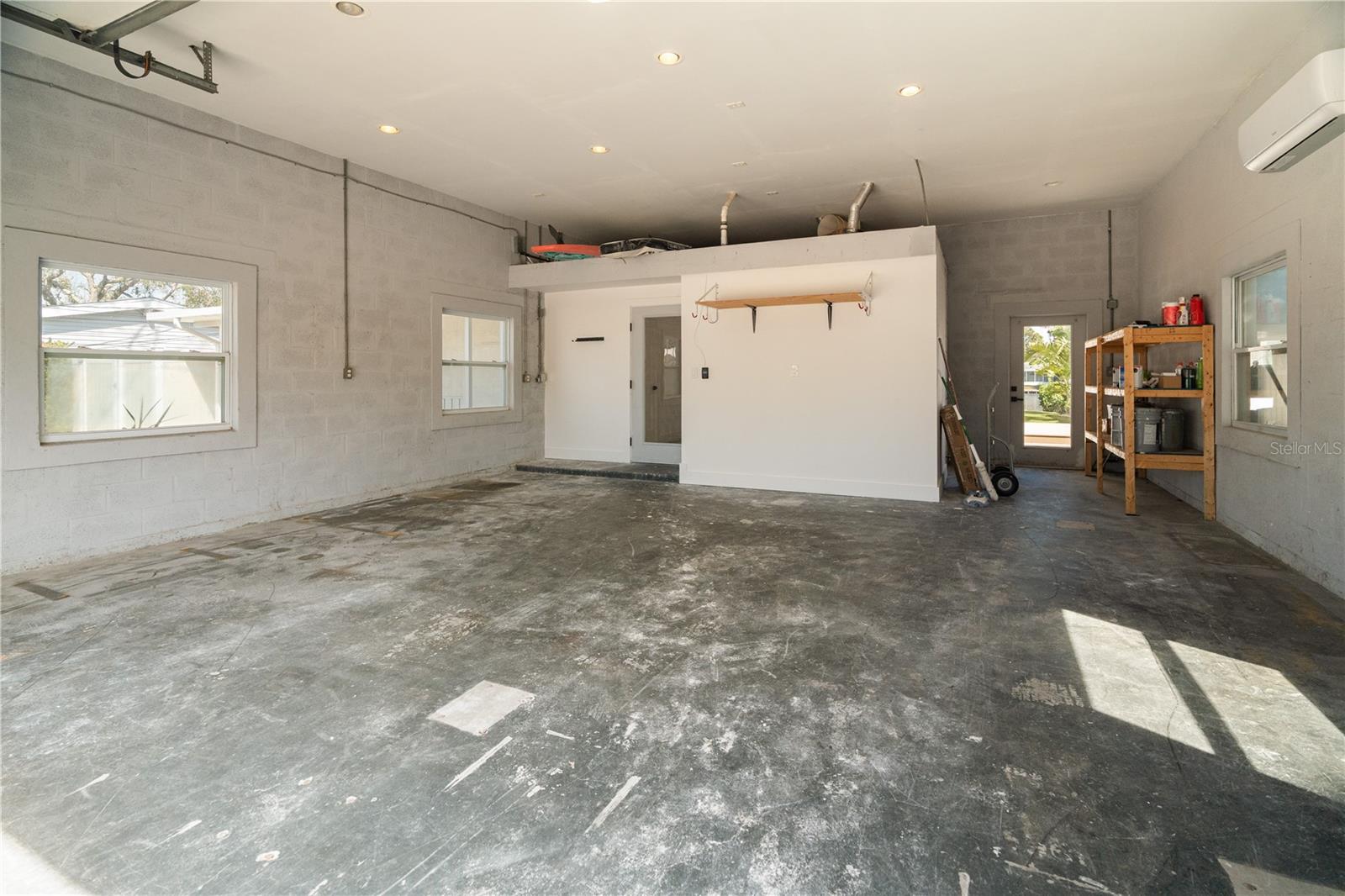 Image 48 of 49 For 4543 Carson Street Ne