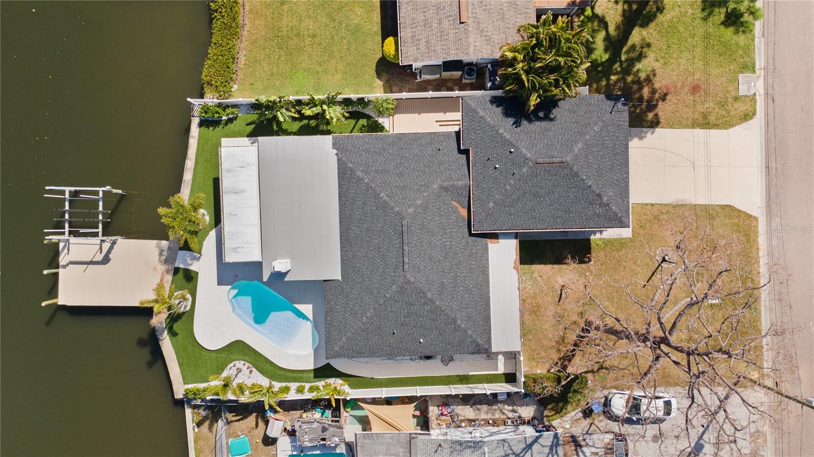 Image 5 of 49 For 4543 Carson Street Ne