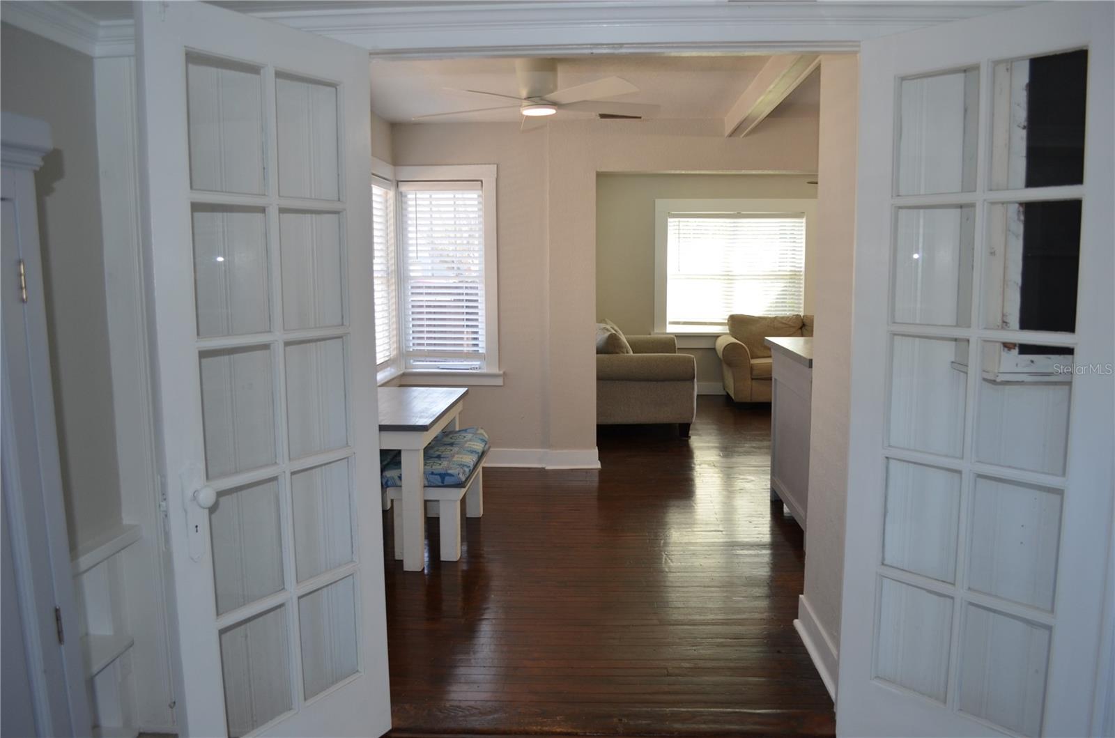 Image 17 of 52 For 5731 Michigan Avenue