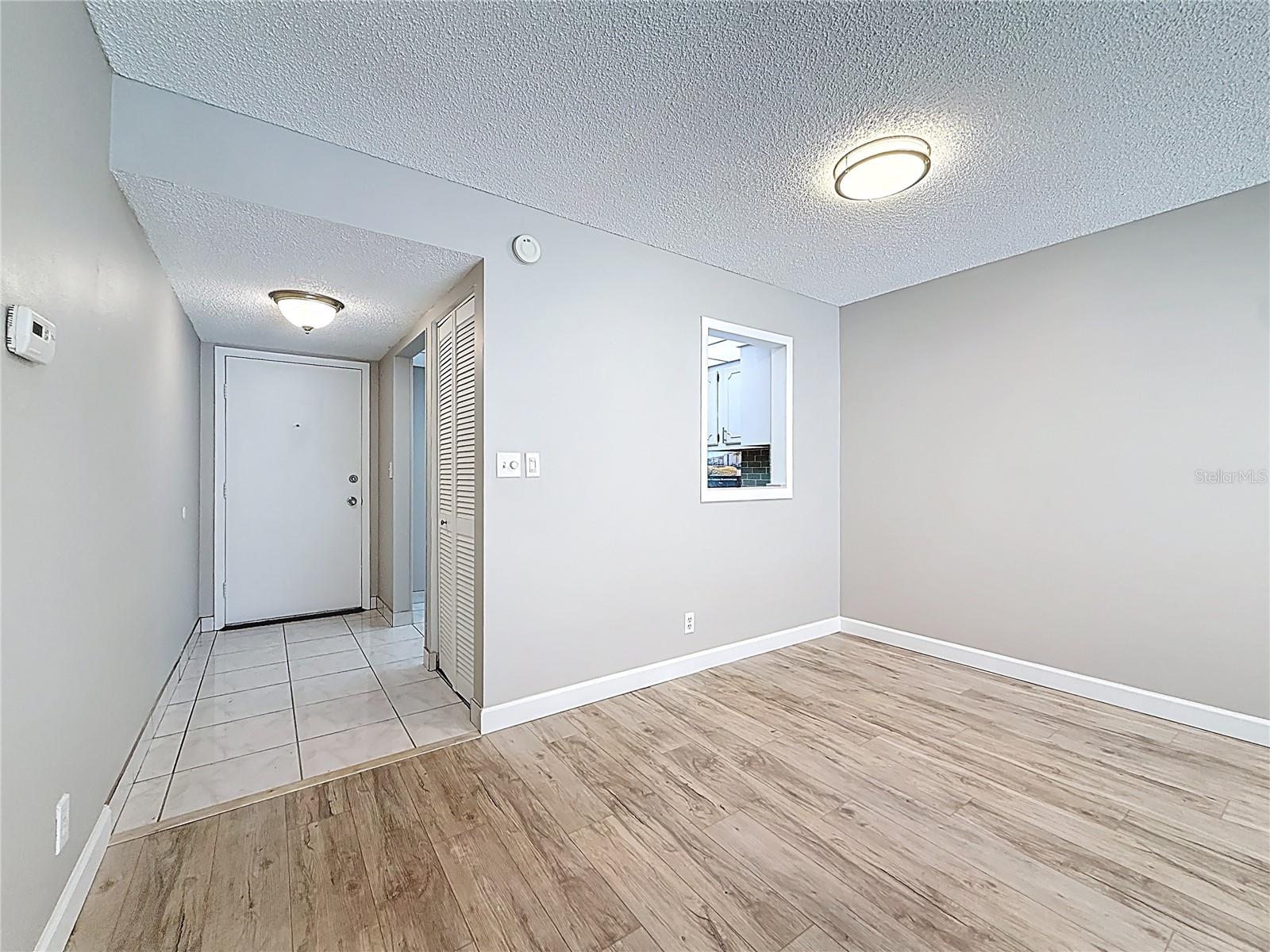 Image 16 of 61 For 11485 Oakhurst Road 206