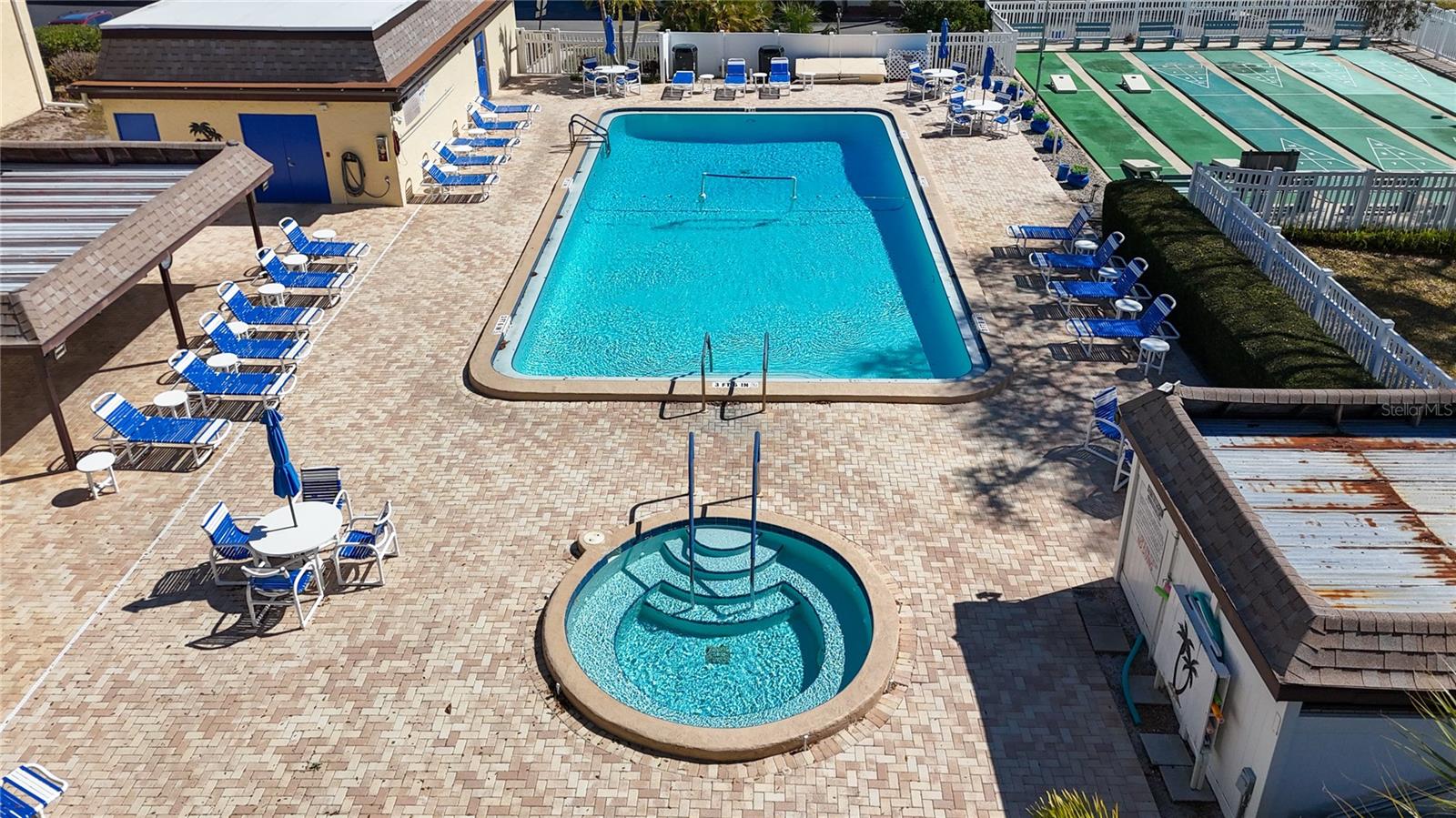 Image 43 of 61 For 11485 Oakhurst Road 206