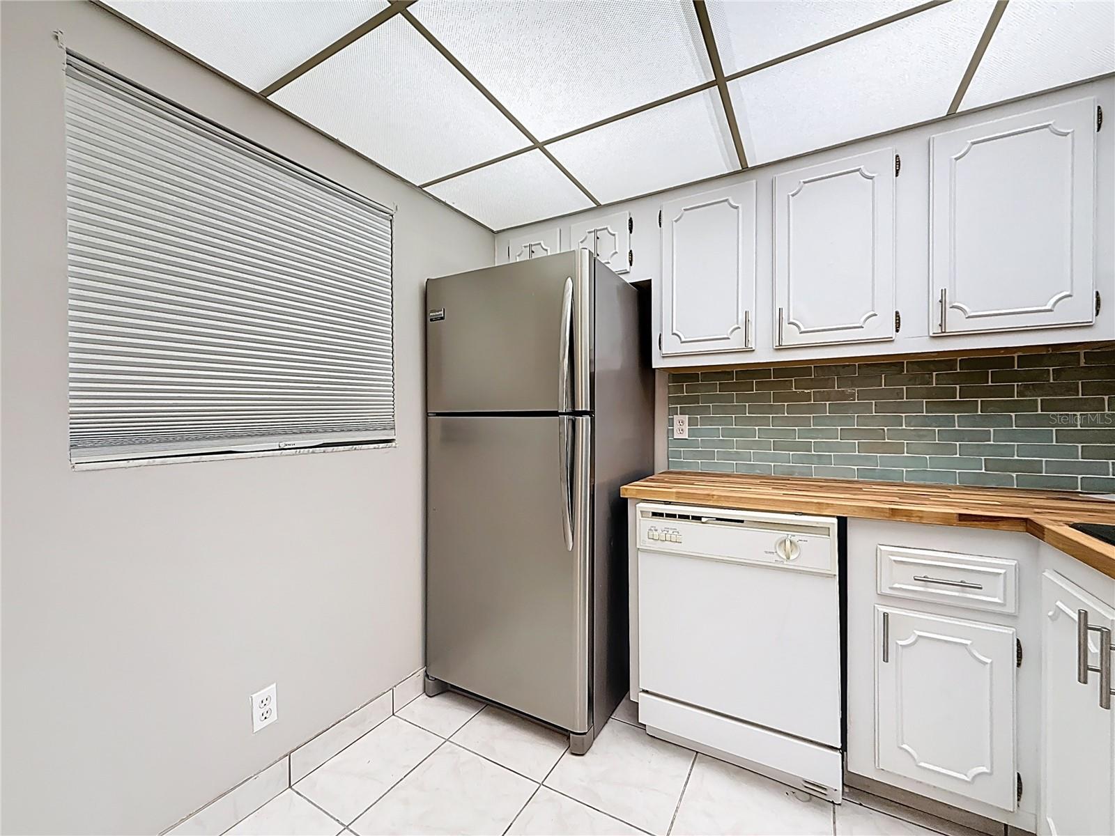 Image 9 of 61 For 11485 Oakhurst Road 206