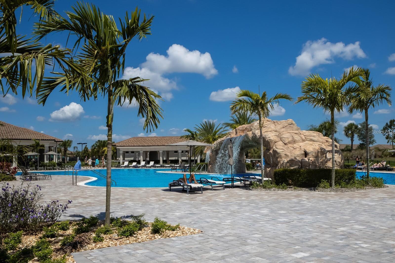 Image 24 of 31 For 16706 Vardon Terrace 301