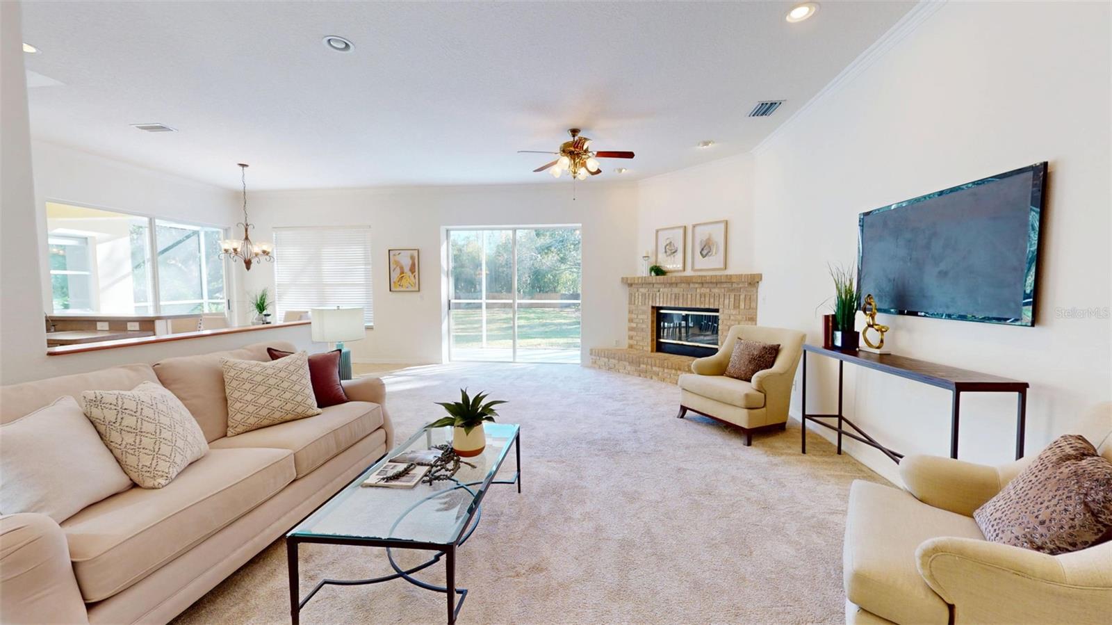 Image 5 of 34 For 814 Brantenburg Way