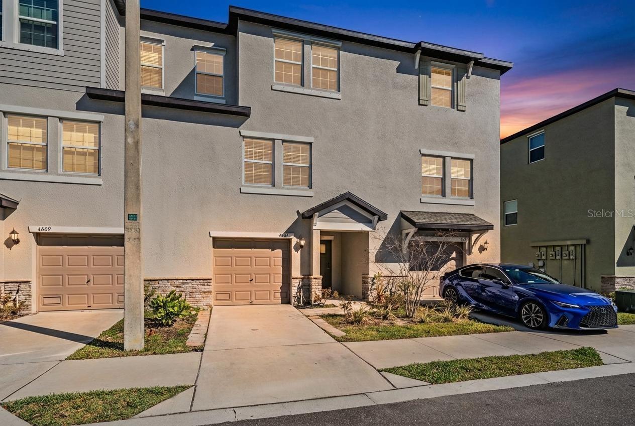 Image 4 of 54 For 4607 Tuscan Loon Drive